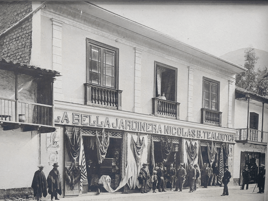 Primera tienda de N.B. Tealdo en Tarma después de guerra con Chile